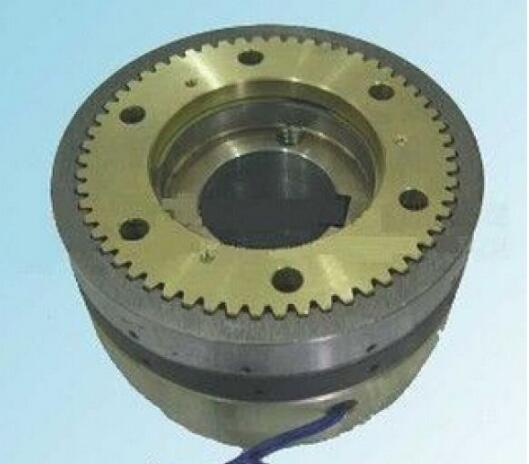 高壓電機(jī)與低壓電機(jī)相比有哪些優(yōu)缺點(diǎn) 高壓電機(jī)與低壓電機(jī)相比有哪些優(yōu)缺點(diǎn)