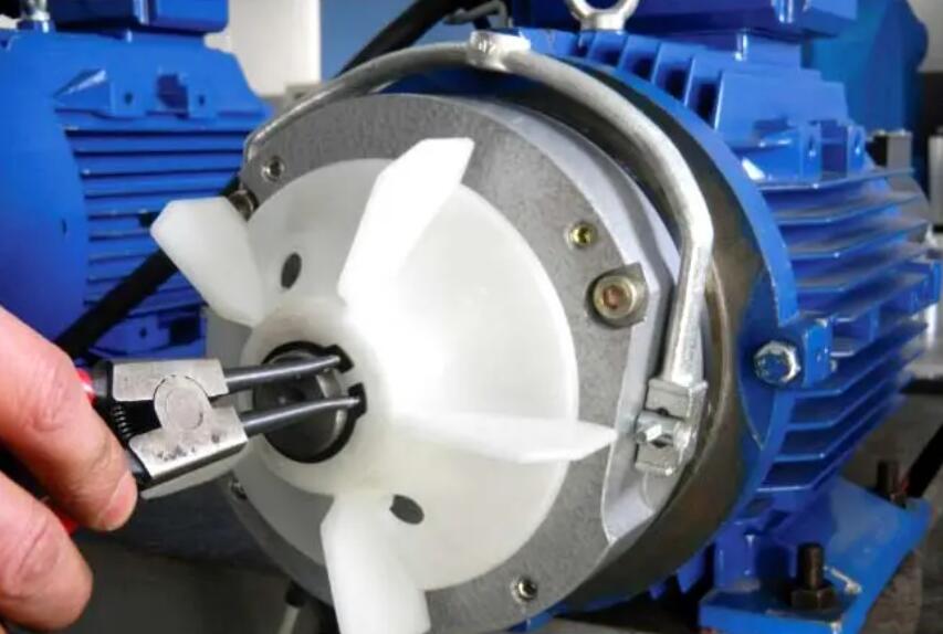 ʹ늴ńx܇(ch)Ҫעʲô